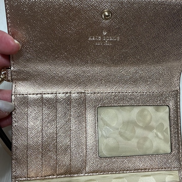 Kate Spade Wristlet- NWOT - Picture 4 of 6